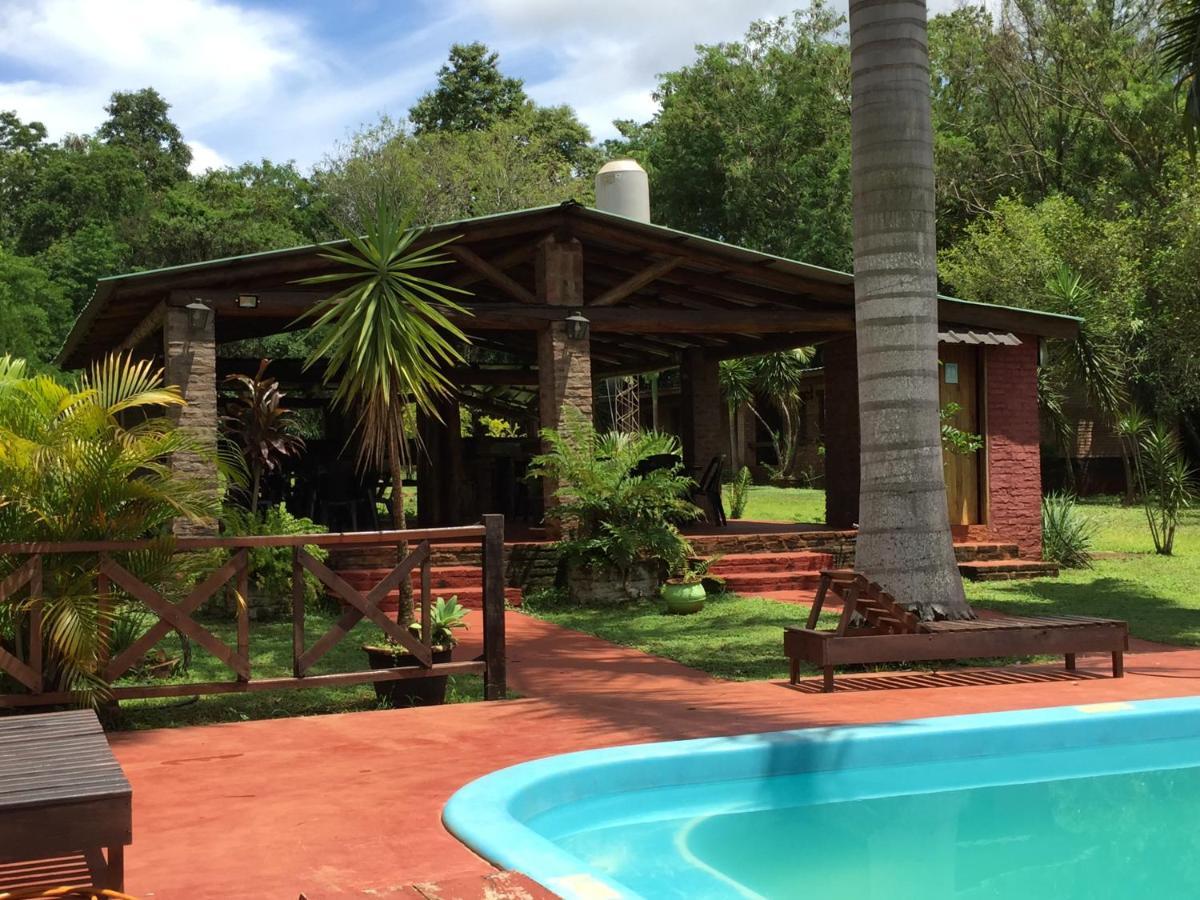 Cabanas Soltame Carnaval Puerto Iguazú Exteriör bild